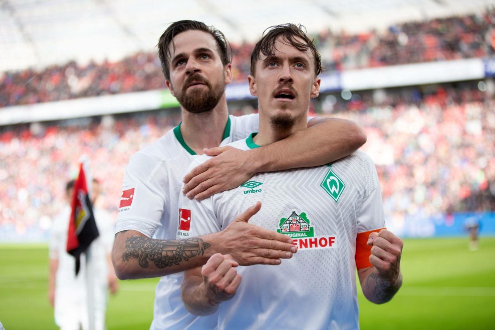 Martin Harnik und Max Kruse jubeln
