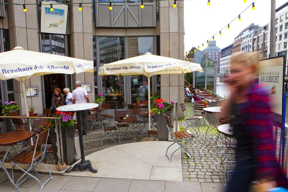 Ein Foto von 2012: So sah das Brauhaus in Hamburgs Altstadt vor 14 Jahren aus.