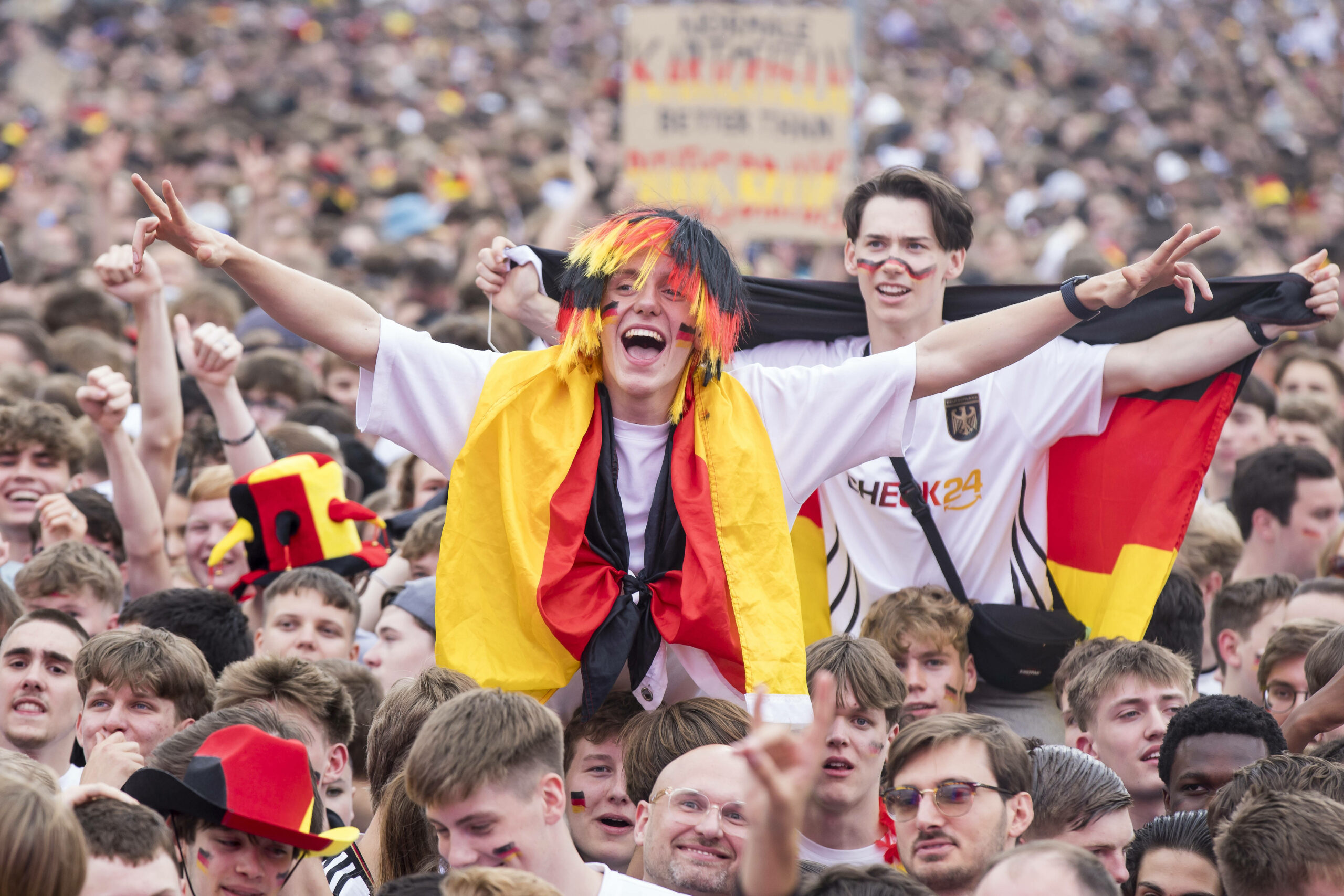 Fanmeile am Brandenburger Tor zur EM 2024