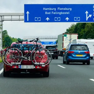 Autos auf der A7 Richtung Hamburg