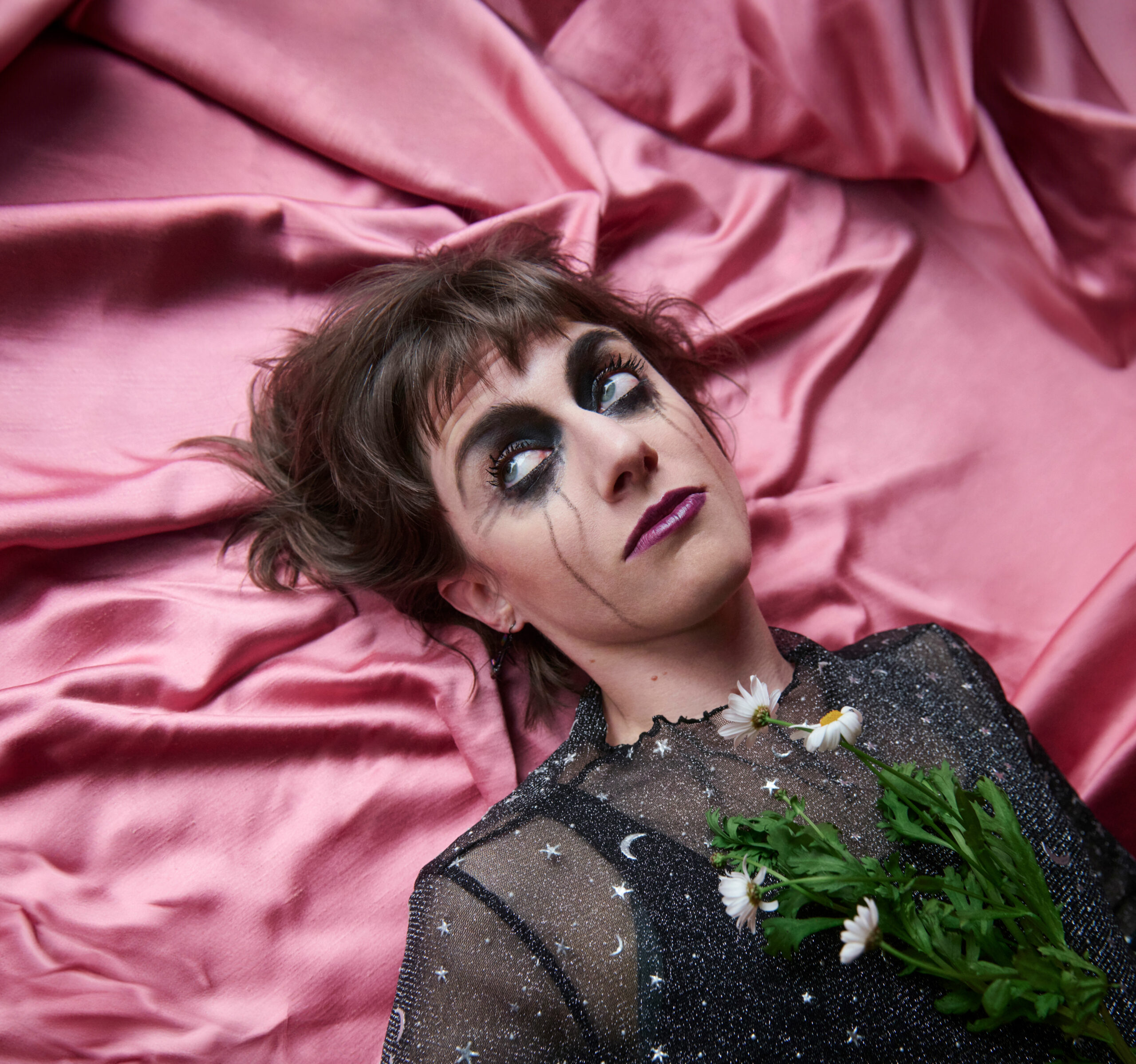 Noch nichts vor? Jane Mumford feiert mit ihrem Solo-Programm „Leben“ am Freitag den 10.04.2026 ihre Hamburg-Premiere im Schmidtchen