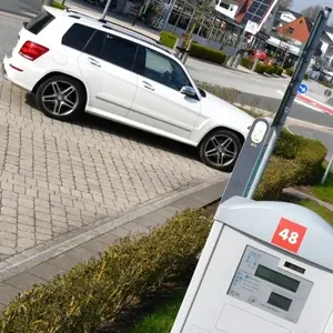 Für das Parken an der Ostsee könnten in der Gemeinde Scharbeutz wie hier in Haffkrug bald andere Regeln und Gebühren gelten.