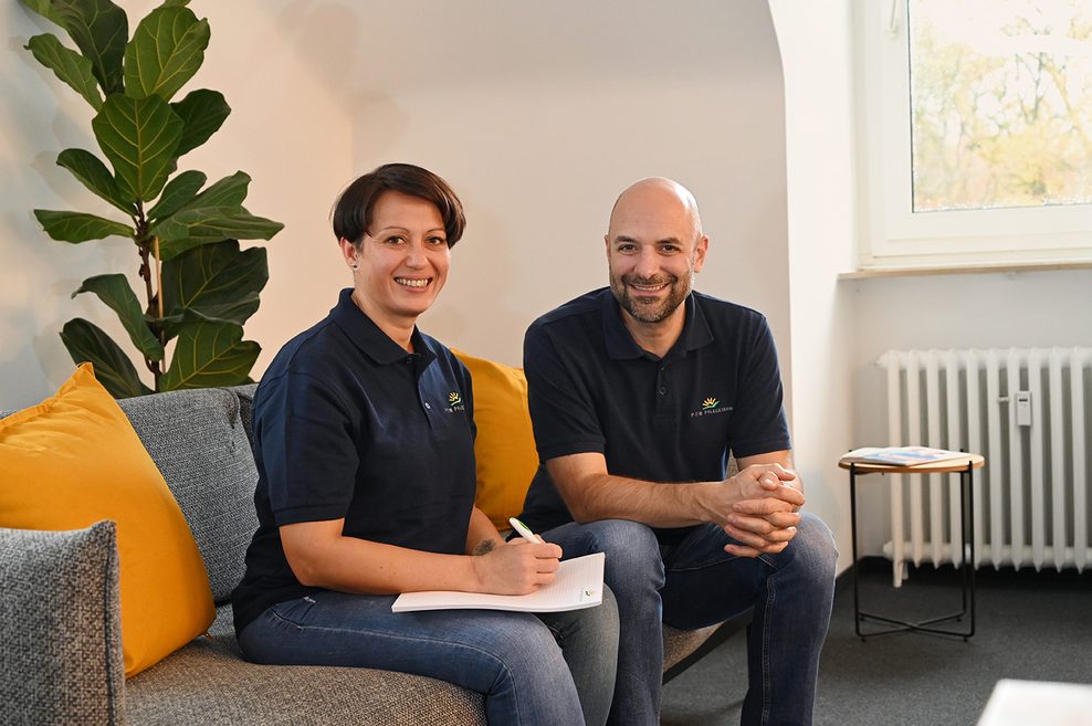 Persönlich Pflegeberatung nach § 37.3: Mit dem PTW Pflegeteam vor Ort und jedes zweite Mal online.