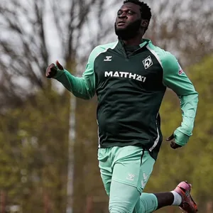 Boniface im Werder-Training