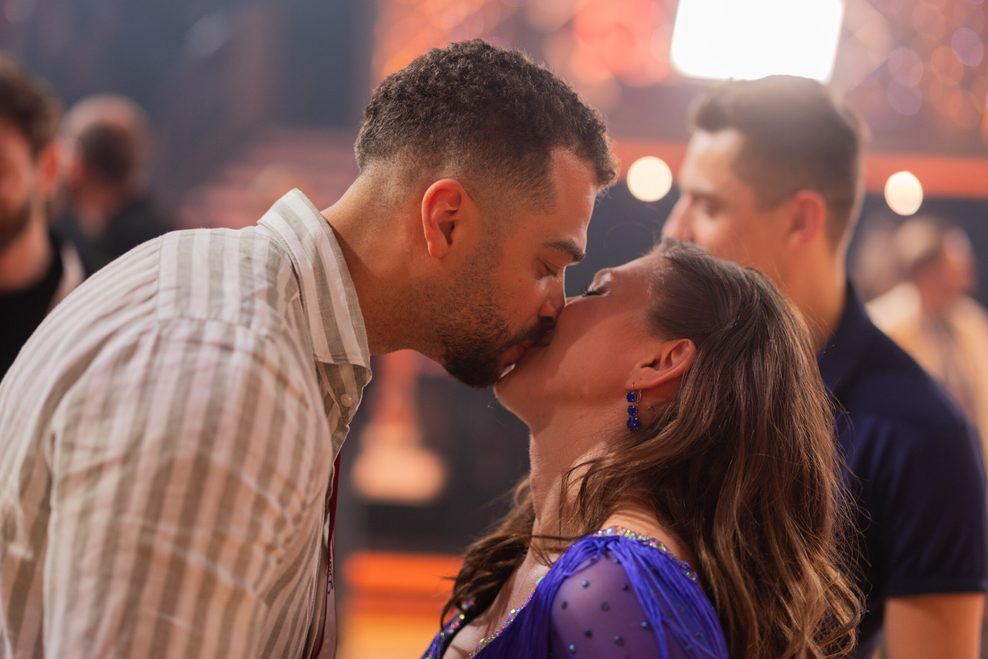 Bianca „Bibi“ Heinicke und ihr Freund Timothy Hill nach der Show.