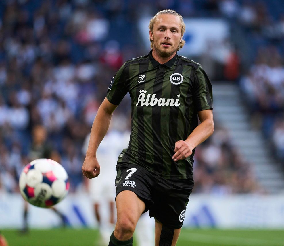 Fiete Arp bei einem Spiel für Odense BK in Dänemark