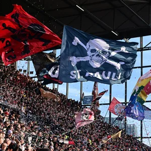 St. Pauli-Fans auf der Gegengerade