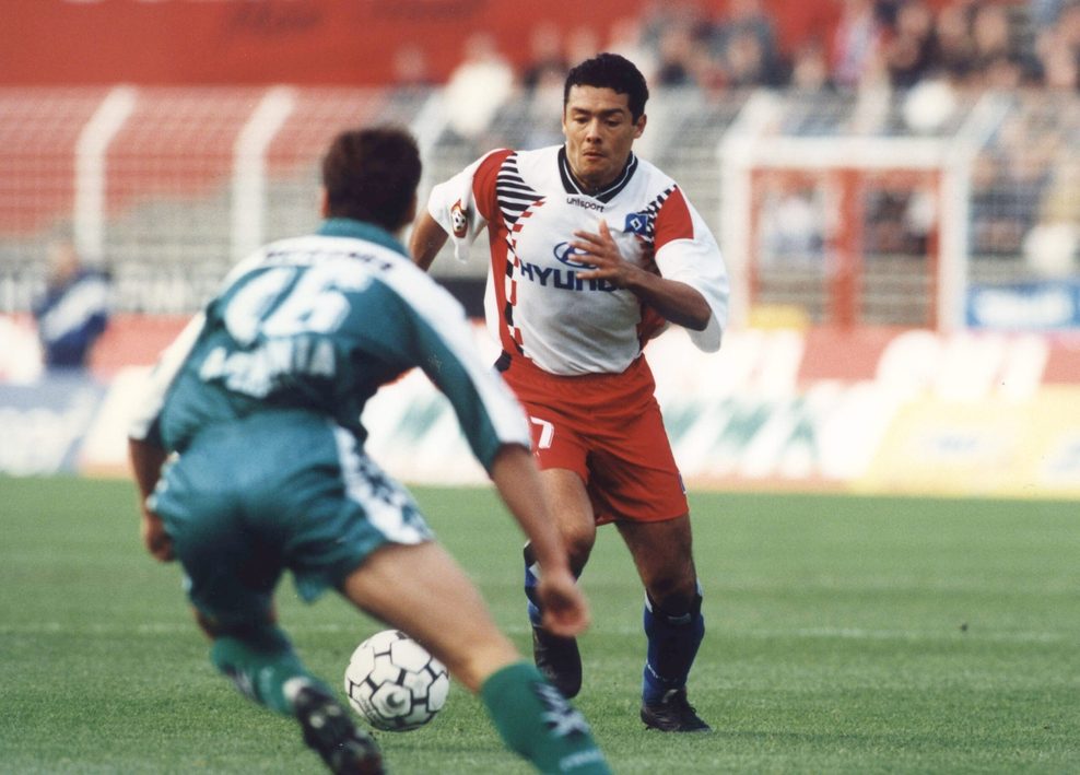 Rodolfo Cardoso bei einem Spiel für den HSV