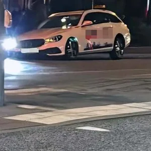 Drei Taxis in Bahrenfeld bei Unfall beschädigt – zum Glück niemand verletzt