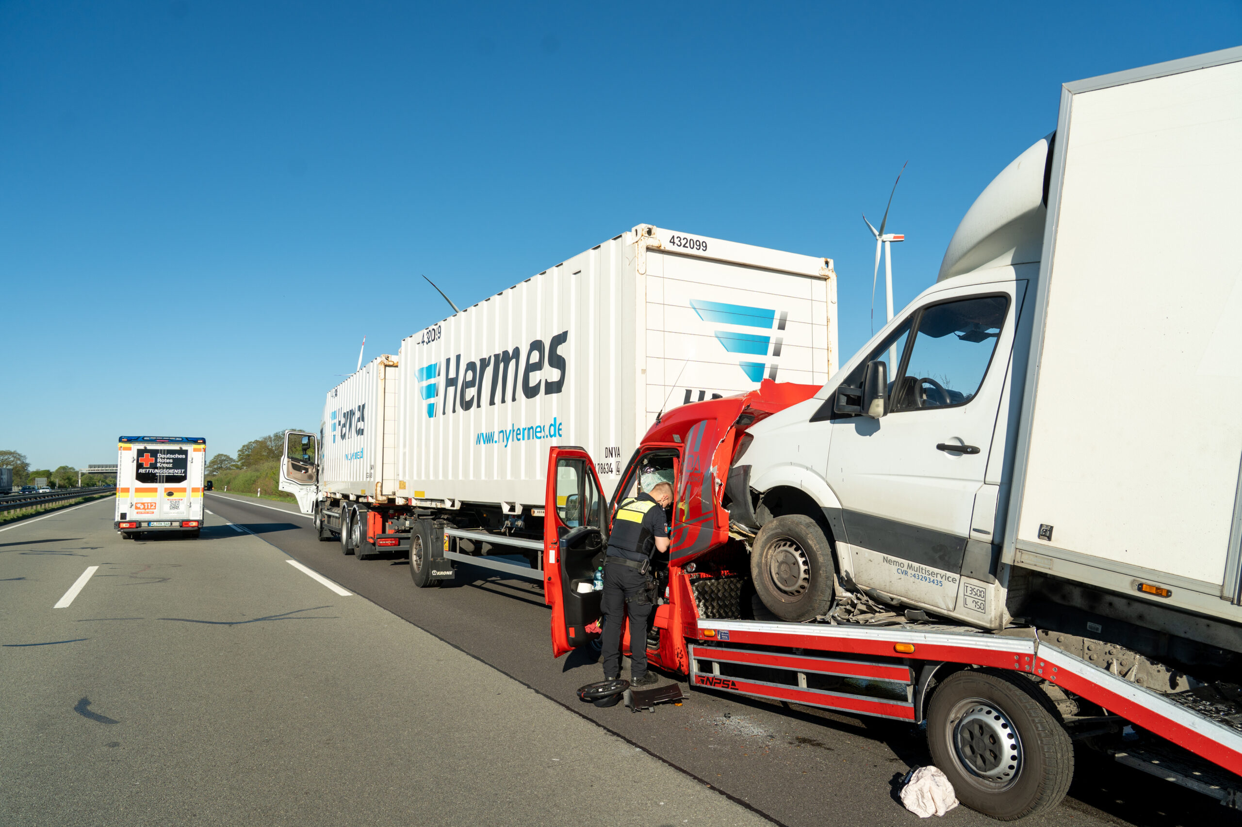 Auf der A1 passierten zwei Unfälle kurz hintereinander.