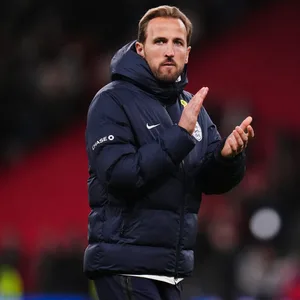 Harry Kane klatscht in die Hände