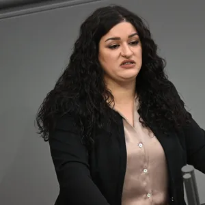 Cansu Özdemir (Die Linke)