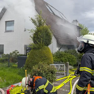 Feuer in Einfamilienhaus in Billstedt
