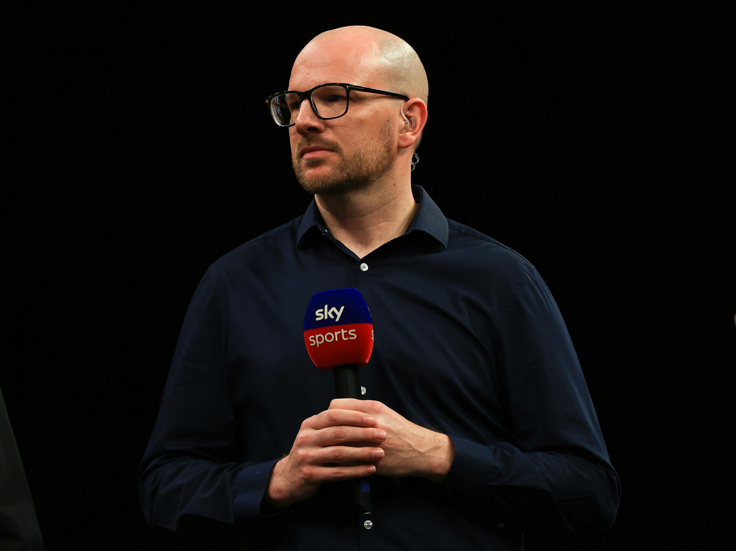 Mark Webster am Sky-Mikrofon