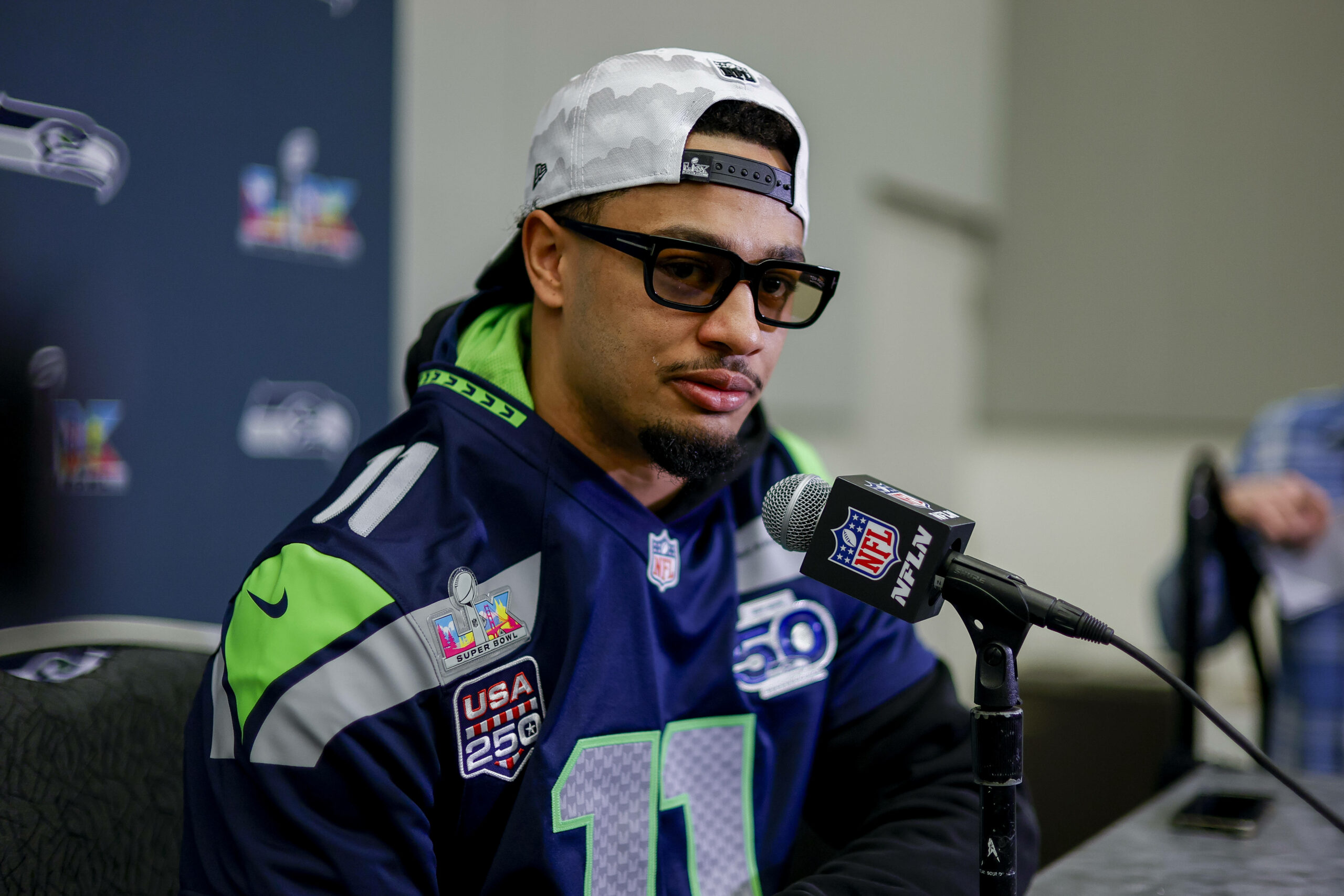 Jaxon Smith-Njigba bei einer NFL-Pressekonferenz