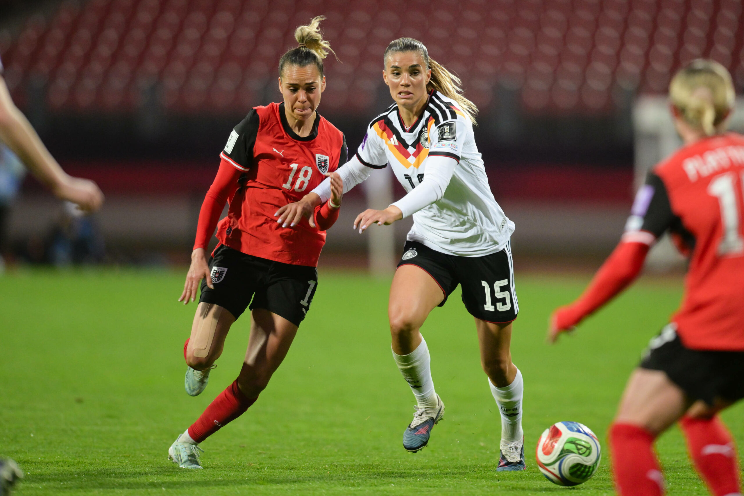 Selina Cerci im DFB-Trikot