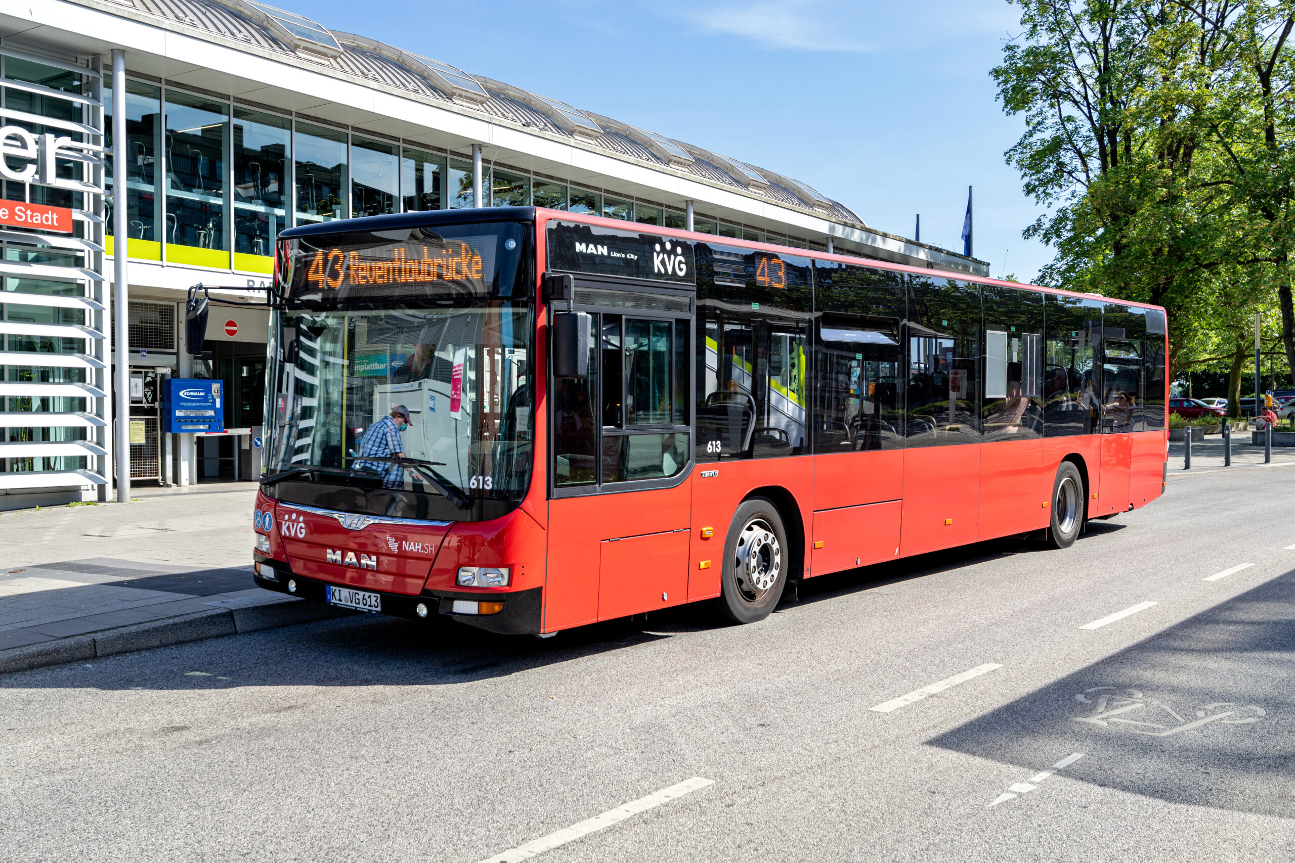 Steigende Preise bedrohen Buslinien auf dem Land. (Symbolbild)