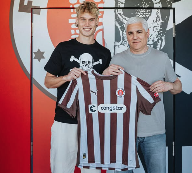 Sam Klein und Andreas Bornemann bei der Vorstellung