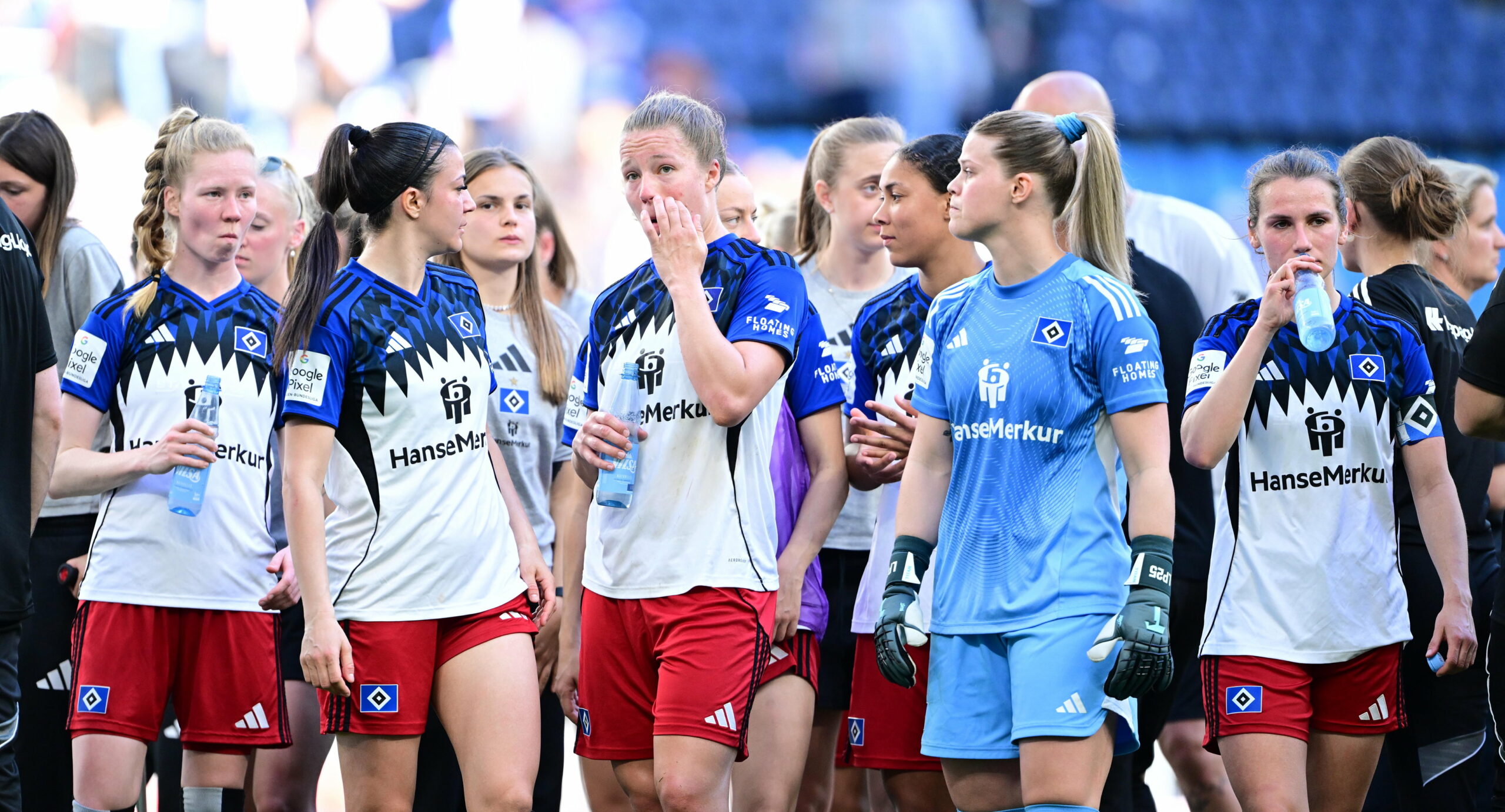 Die HSV-Frauen schauen enttäuscht