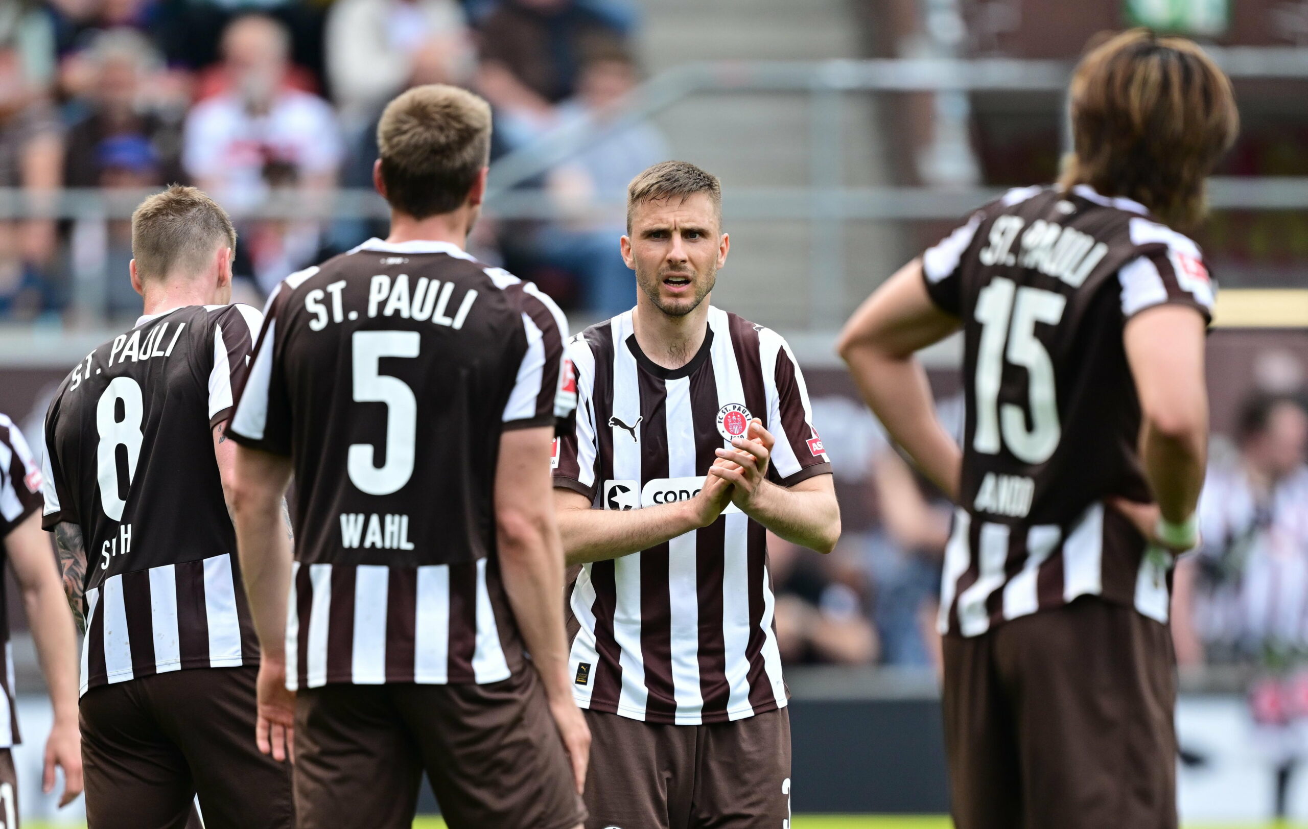 St. Paulis Führungspieler wie Karol Mets, Hauke Wahl und Eric Smith fielen gegen Mainz komplett ab.