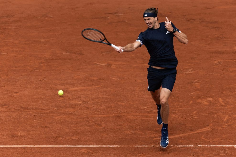 Zverev auf dem Tennisplatz.