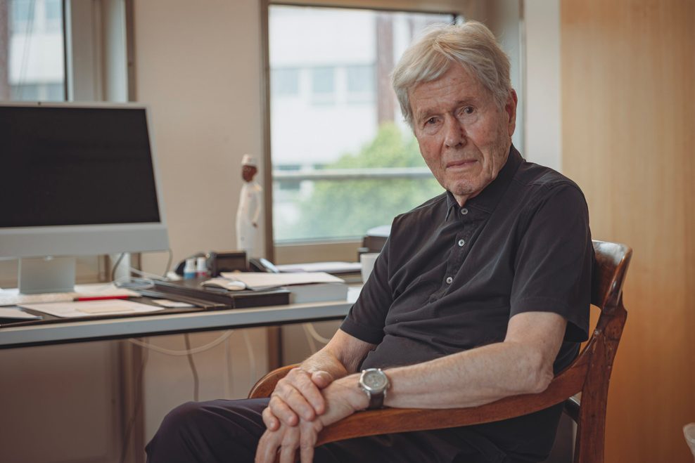 Prof. Dr. Peter Ostendorf (87) ist Gründer der Praxis ohne Grenzen.